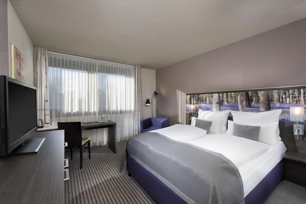 Mercure Duesseldorf Airport Ratingen Oda fotoğraf